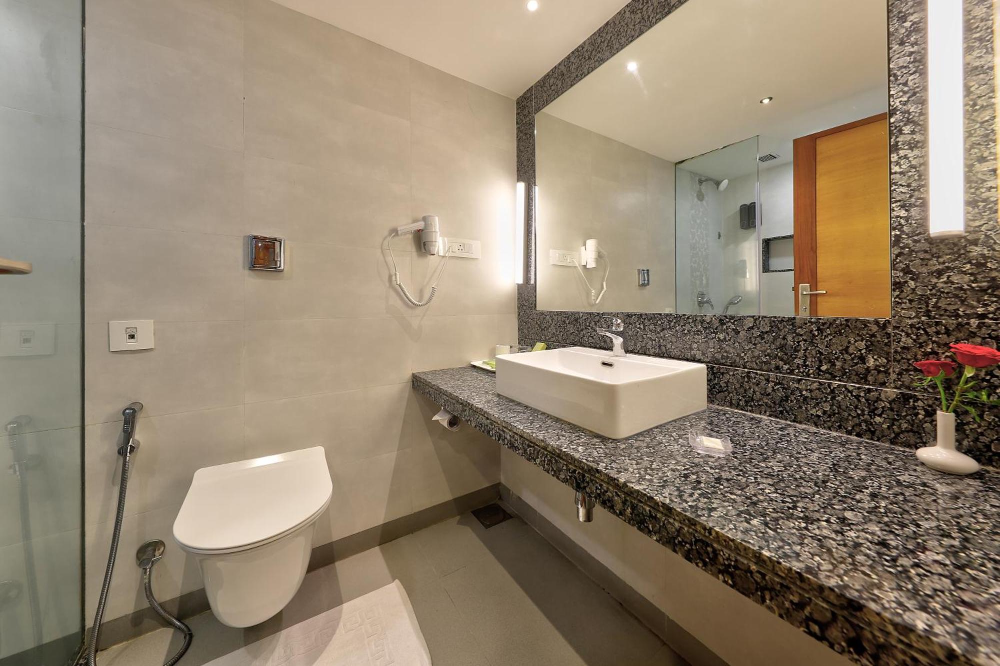 The Central Park Pune Exterior foto