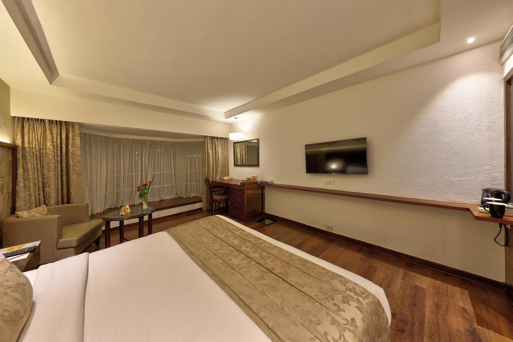 The Central Park Pune Exterior foto