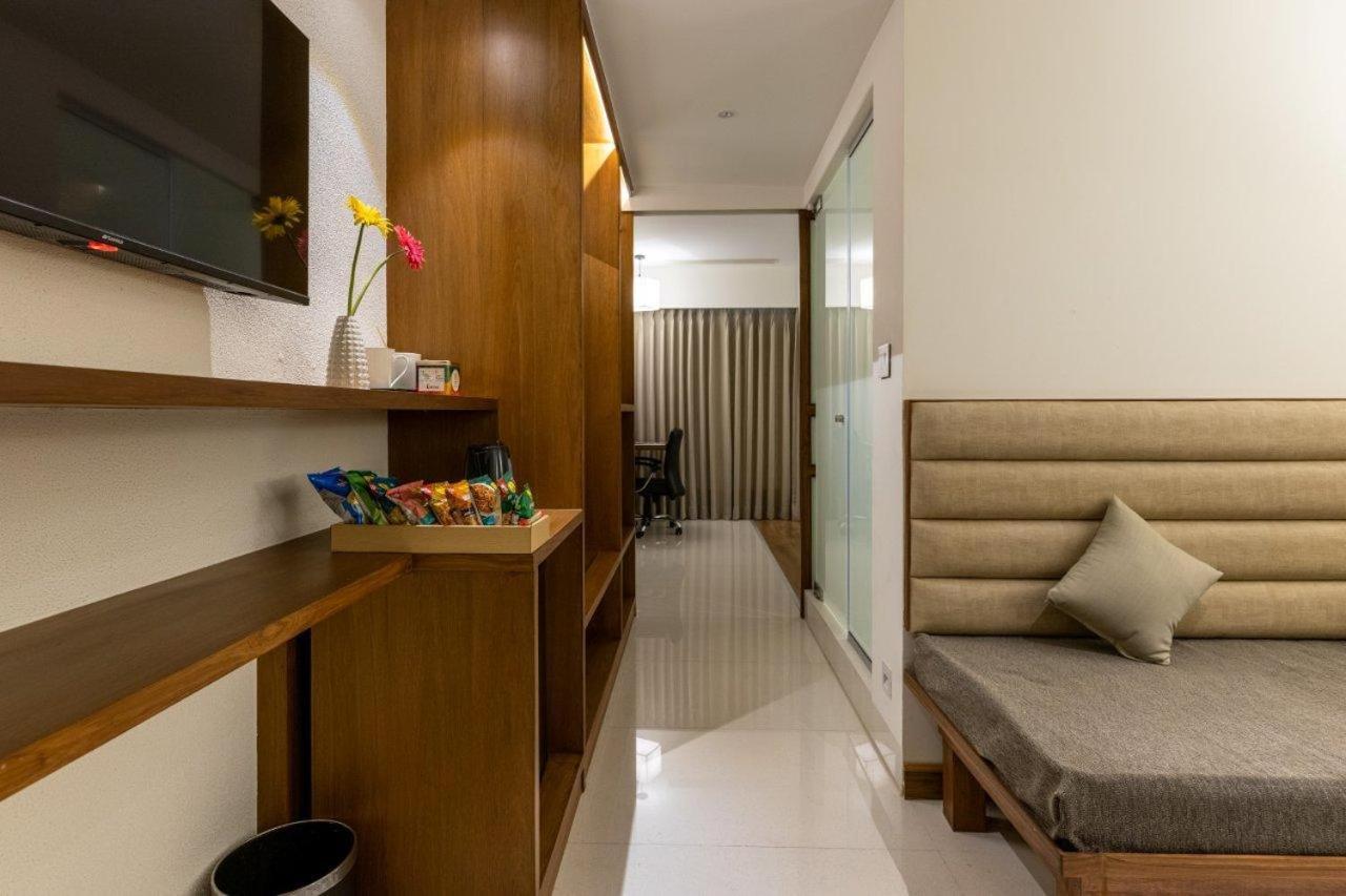 The Central Park Pune Exterior foto
