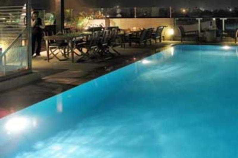 The Central Park Pune Exterior foto