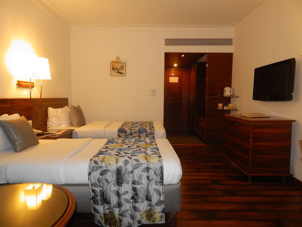 The Central Park Pune Exterior foto