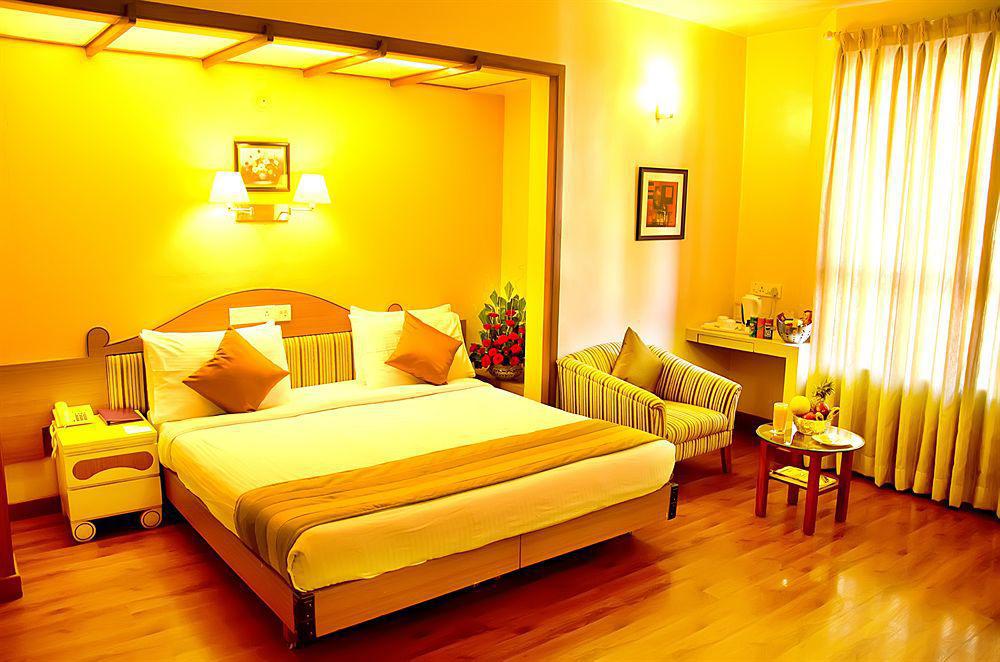 The Central Park Pune Exterior foto